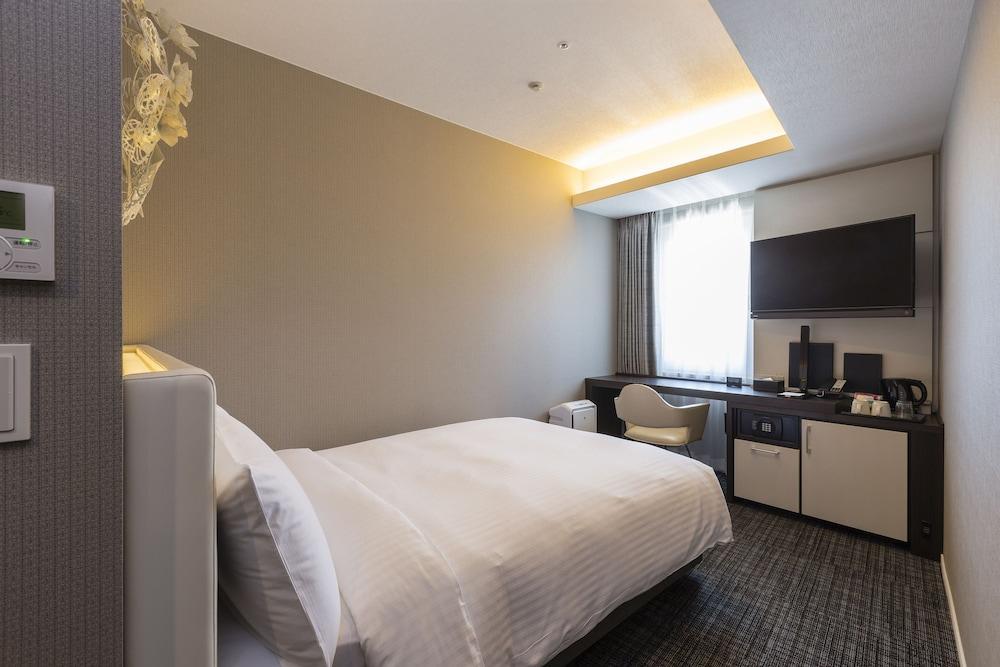 Hotel Toko Umeda 3*